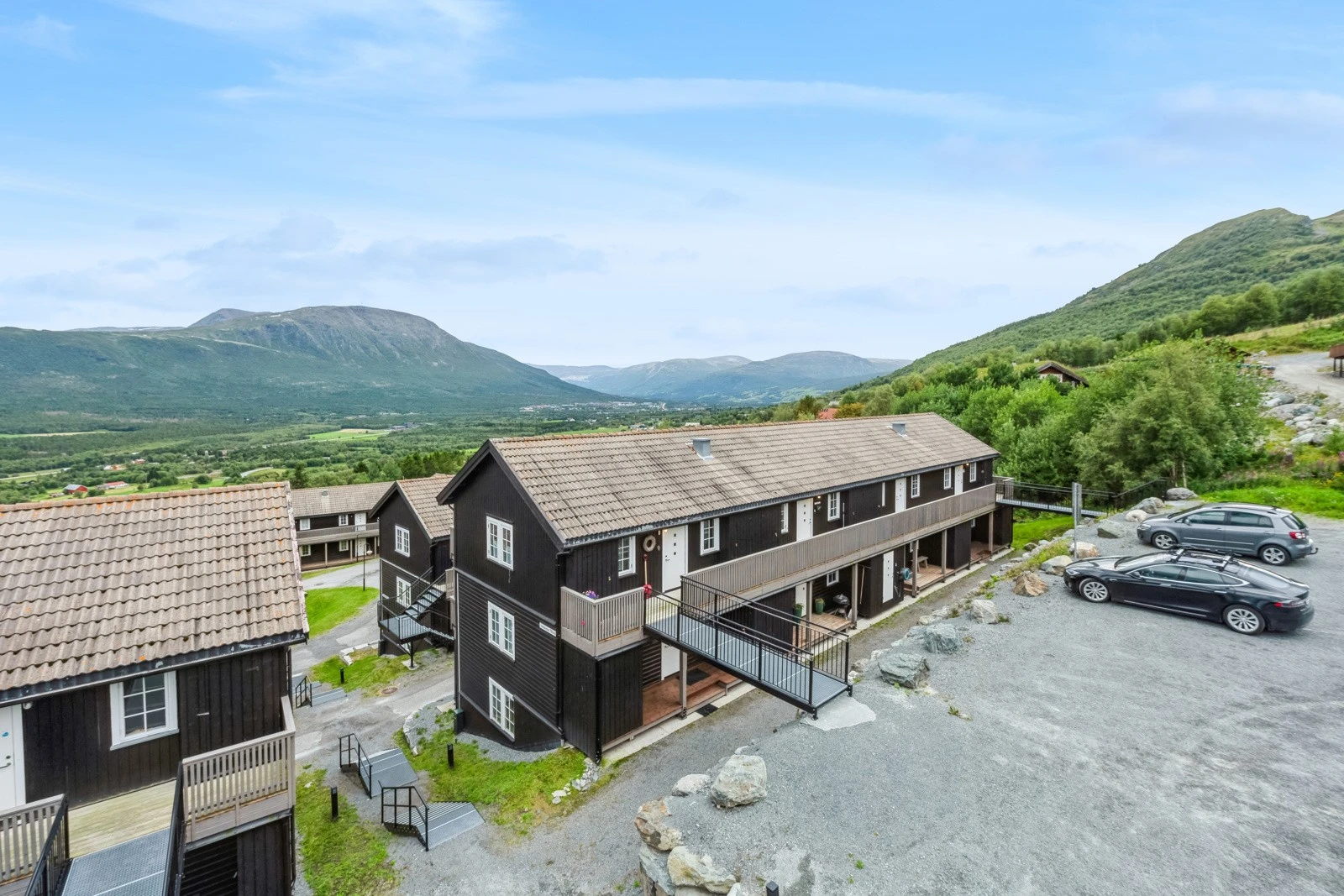 EIE eiedomsmegling ved Thomas Myhre har gleden av å presentere Gardåvegen 79E! Galleribilde