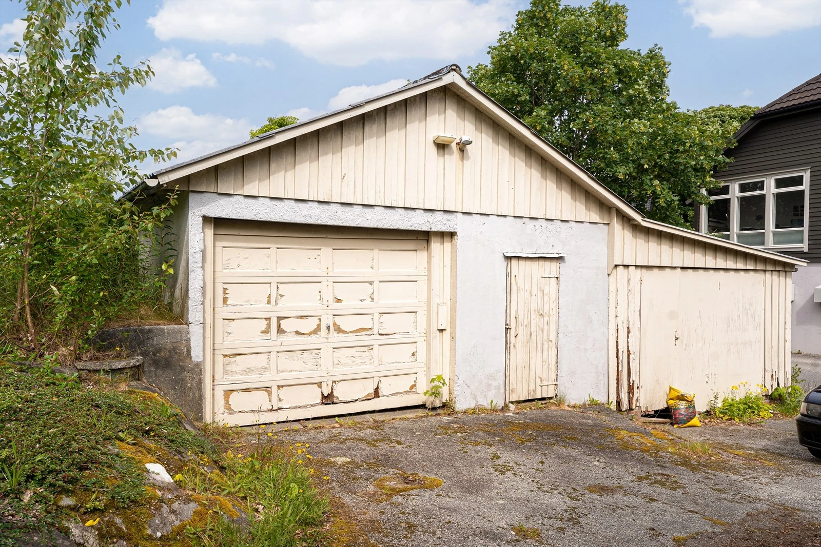 Garasje/bod Galleribilde