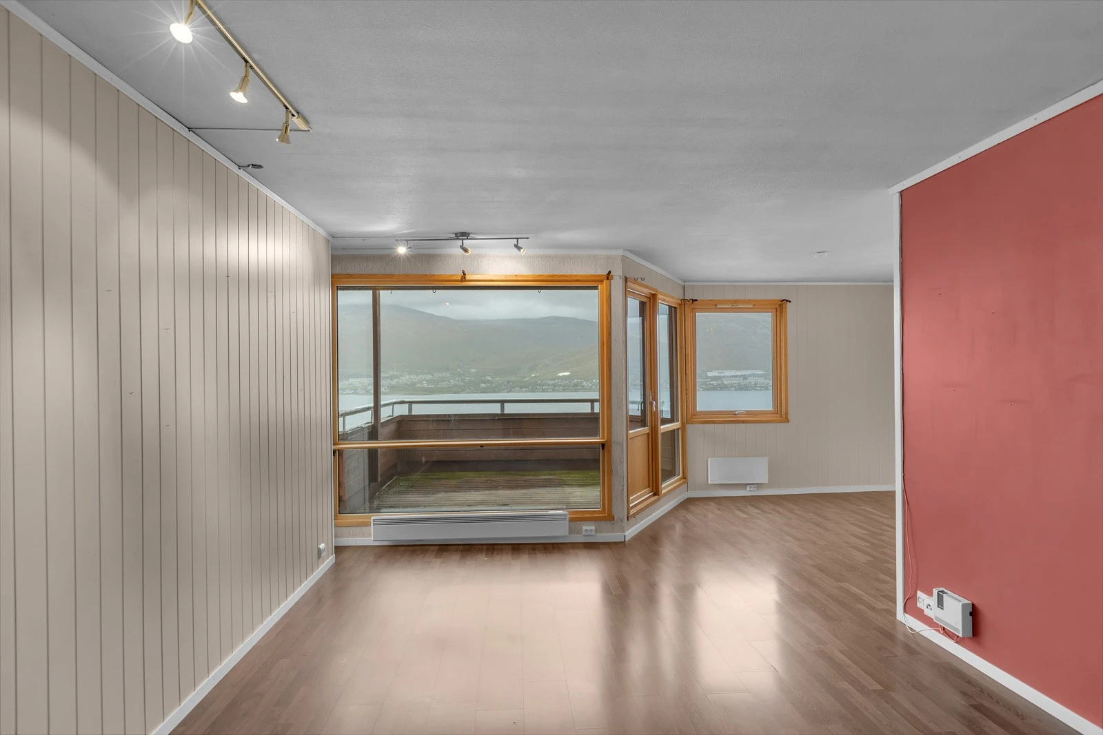 Fine vindusflater i utsiktsretning Galleribilde