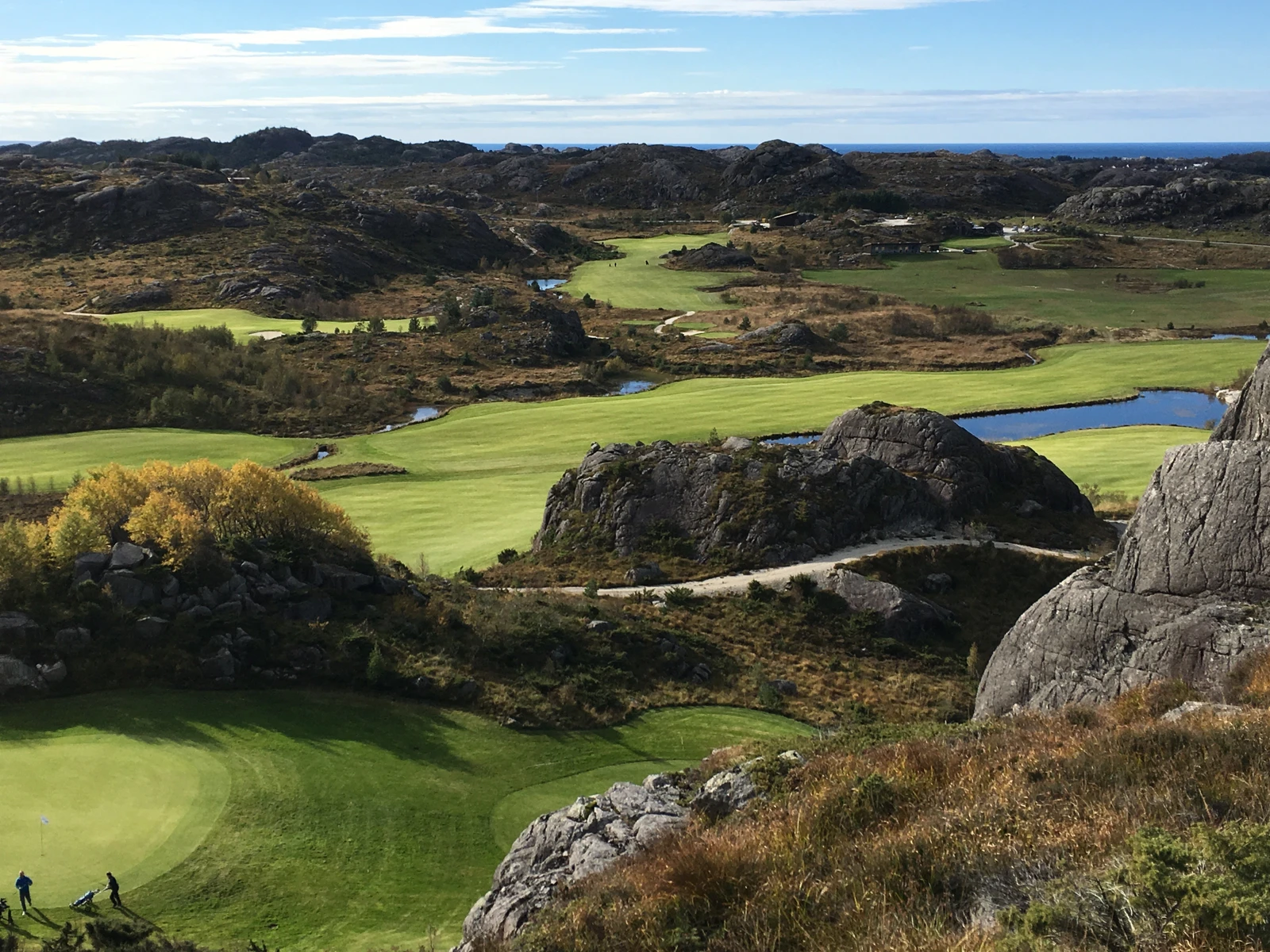 Egersund golfklubb på Hellvik. En av nærområdets 9-hulls golfbaner Galleribilde