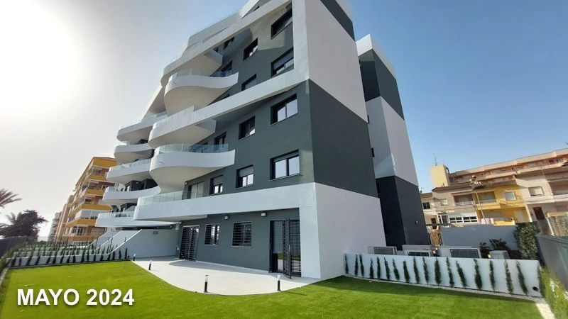 Fasade -bilde fra may 24. Galleribilde