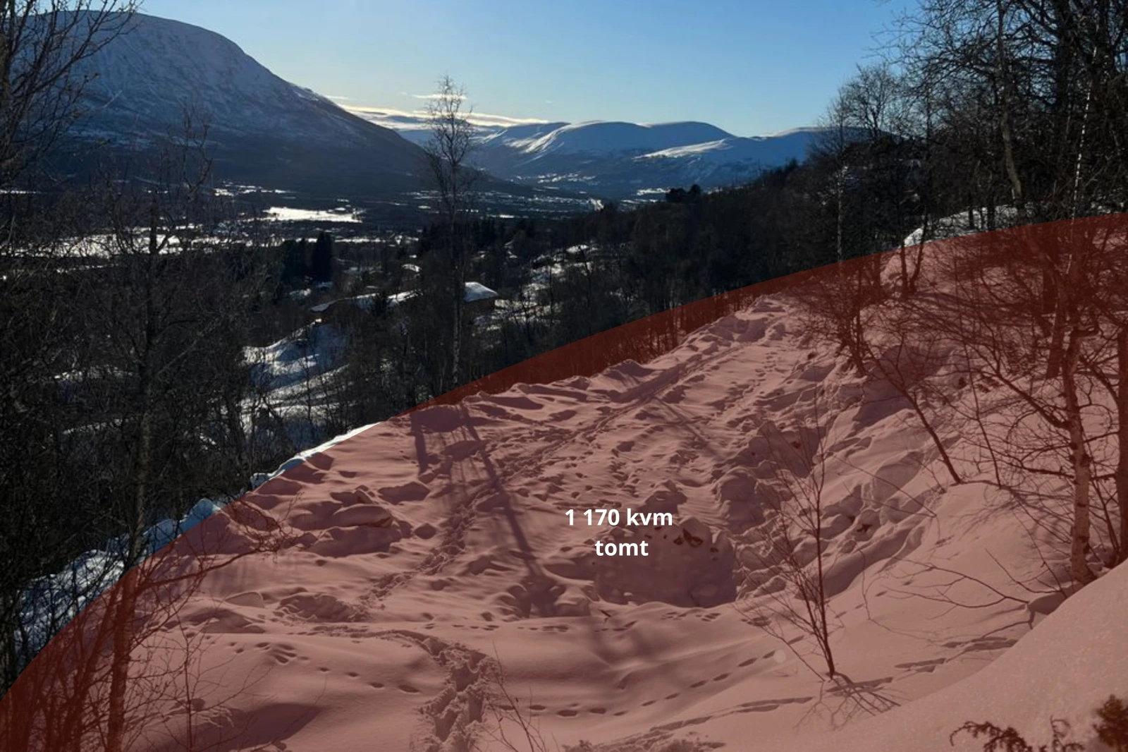 Her ligger alt til rette for gode dager på hytta.
Skravering viser omtrentlig plassering av tomta. Galleribilde