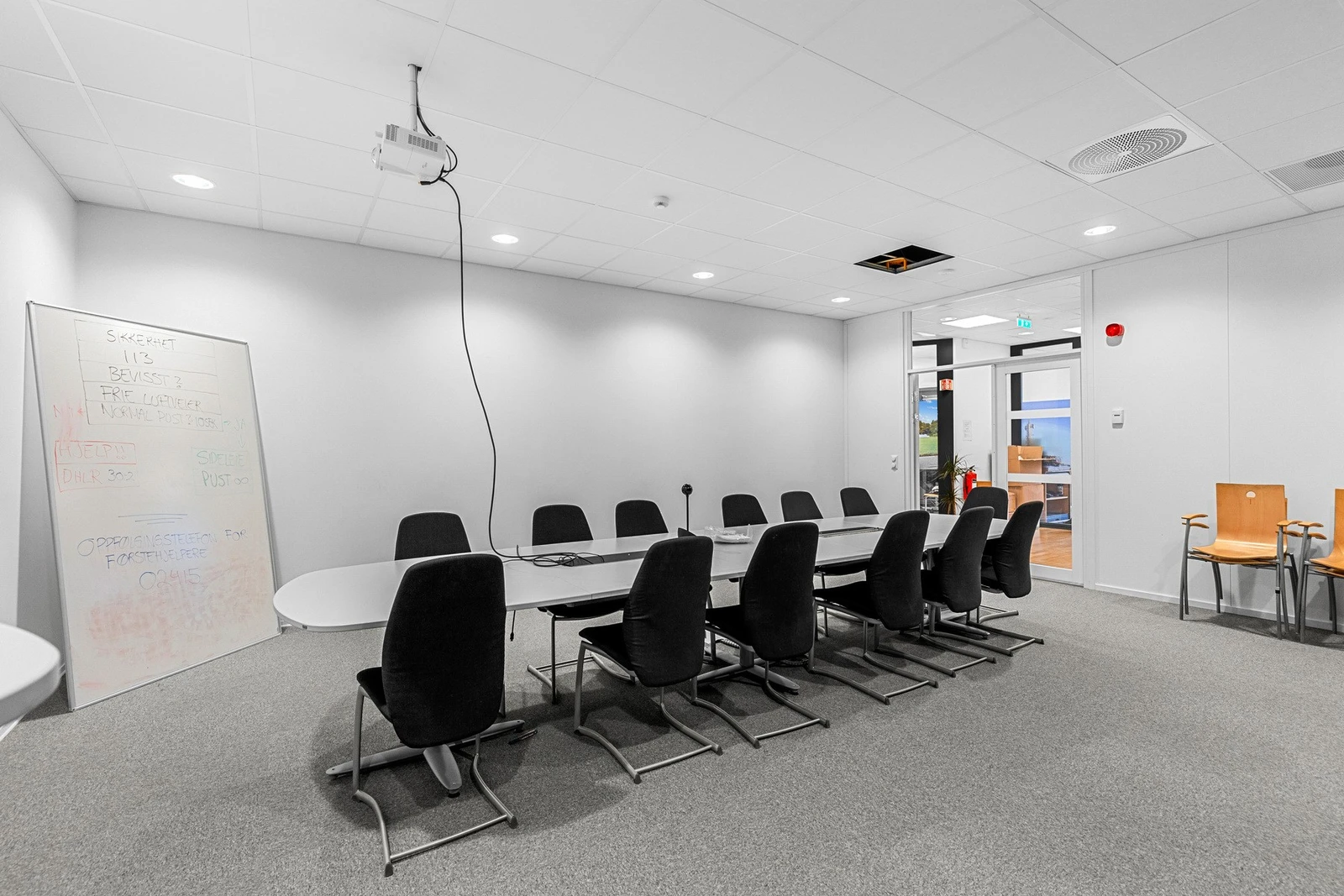 Innbydende møterom på ca. 50 kvm. Galleribilde