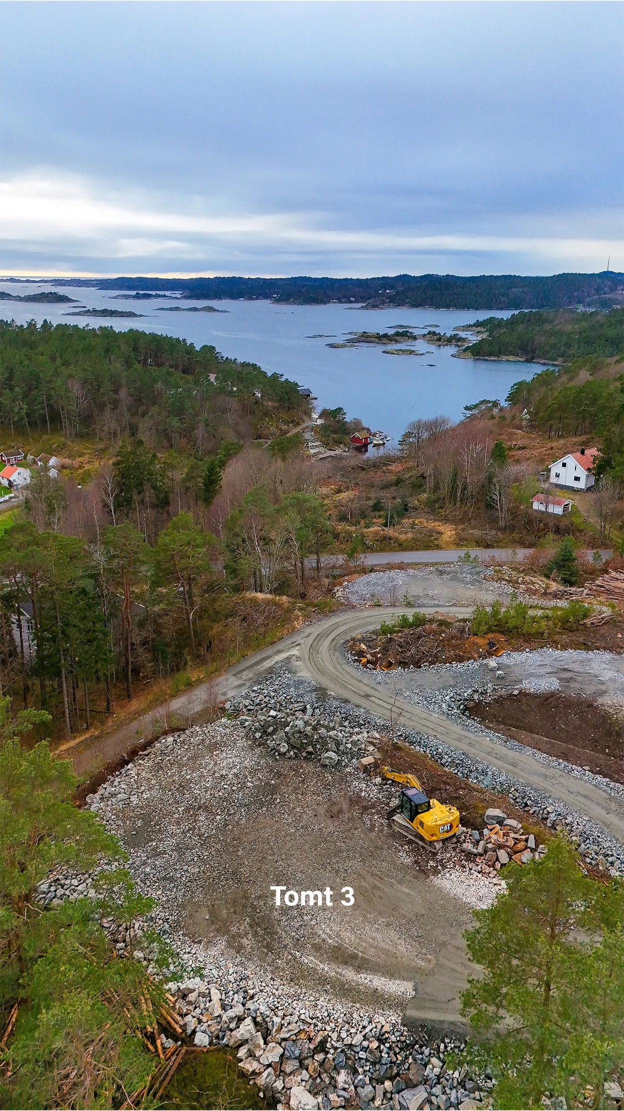 Bildet viser tomt 3 og utsikten fra denne tomten. Galleribilde
