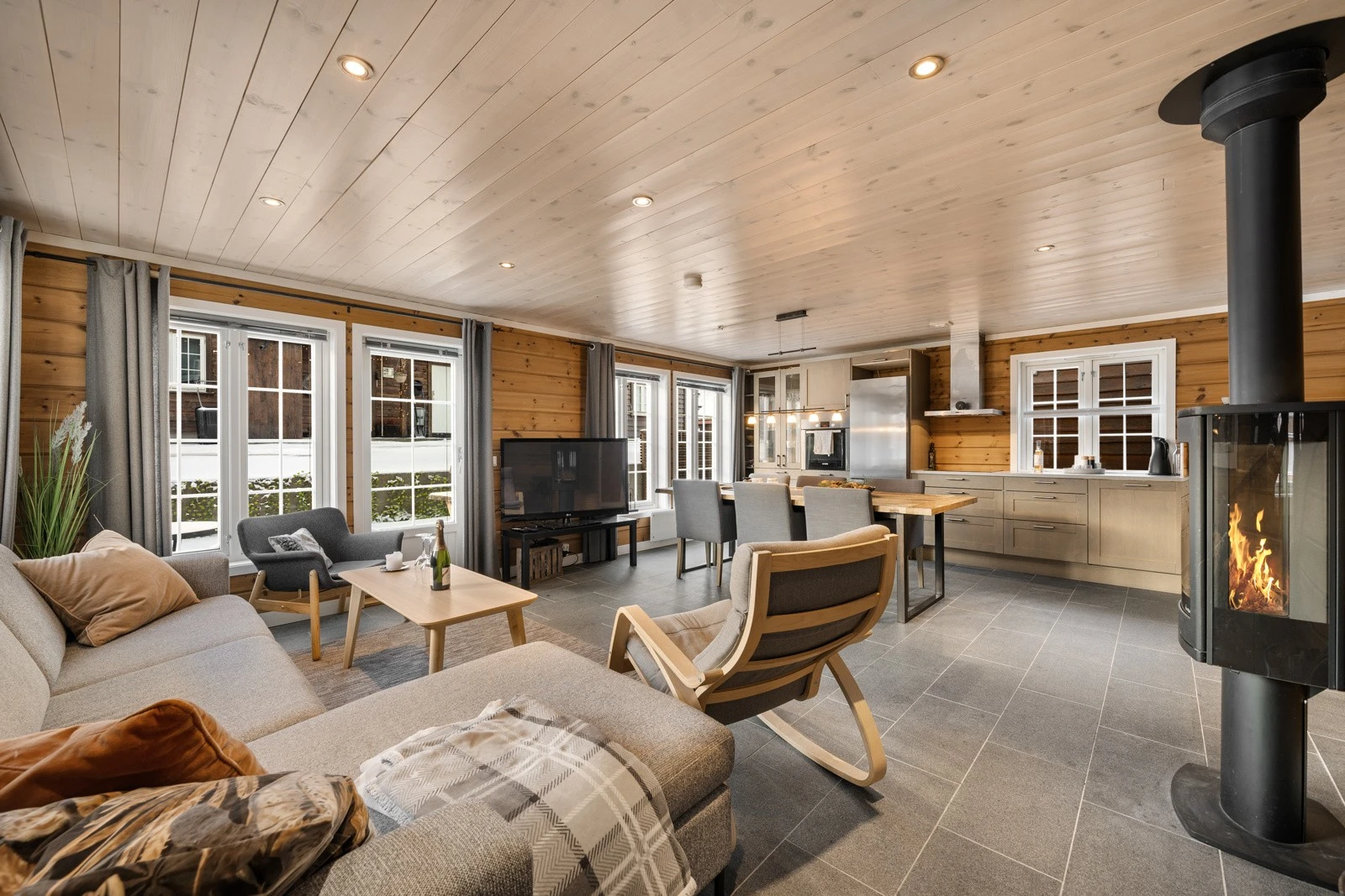 284281_DSC07166 Galleribilde