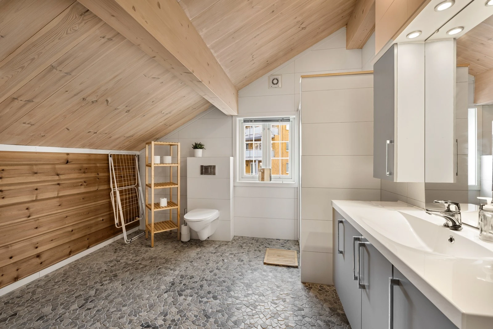 284281_DSC07206 Galleribilde