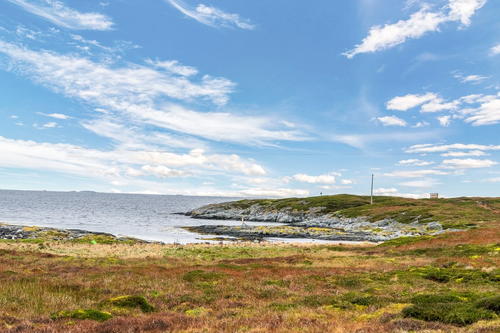 Utsikten strekker seg uhindret utover havgapet helt til horisonten i vest. Galleribilde