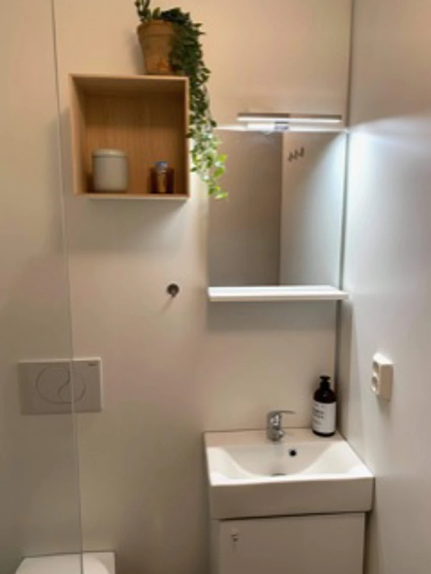 Bad, hybel (Privat bilde) Galleribilde