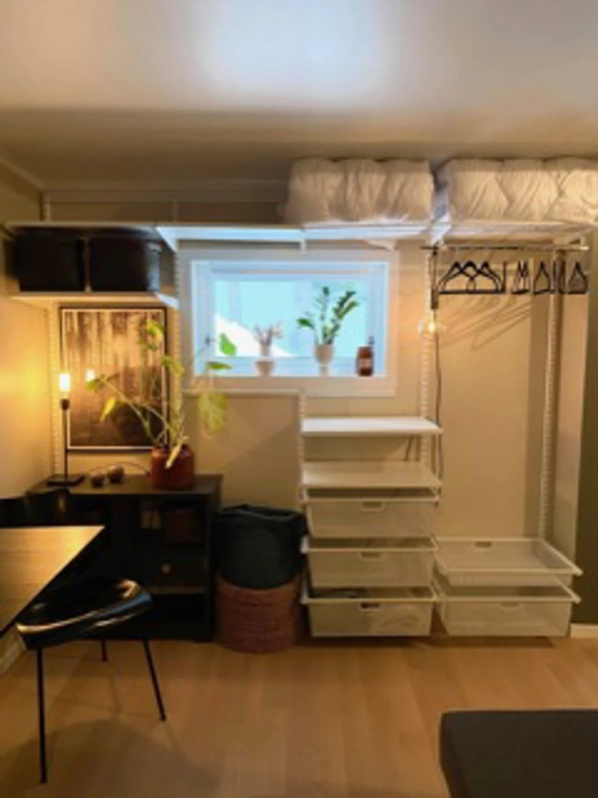 Stuen er arealeffektiv og koselig (Privat bilde) Galleribilde