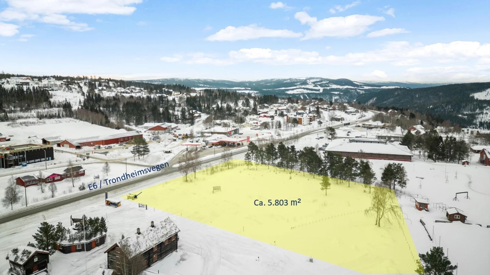 Næringstomt med attraktiv beliggenhet i Berkåk sentrum. Galleribilde