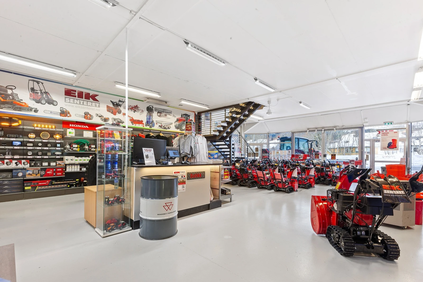 God plass til utstilling av varer. Galleribilde