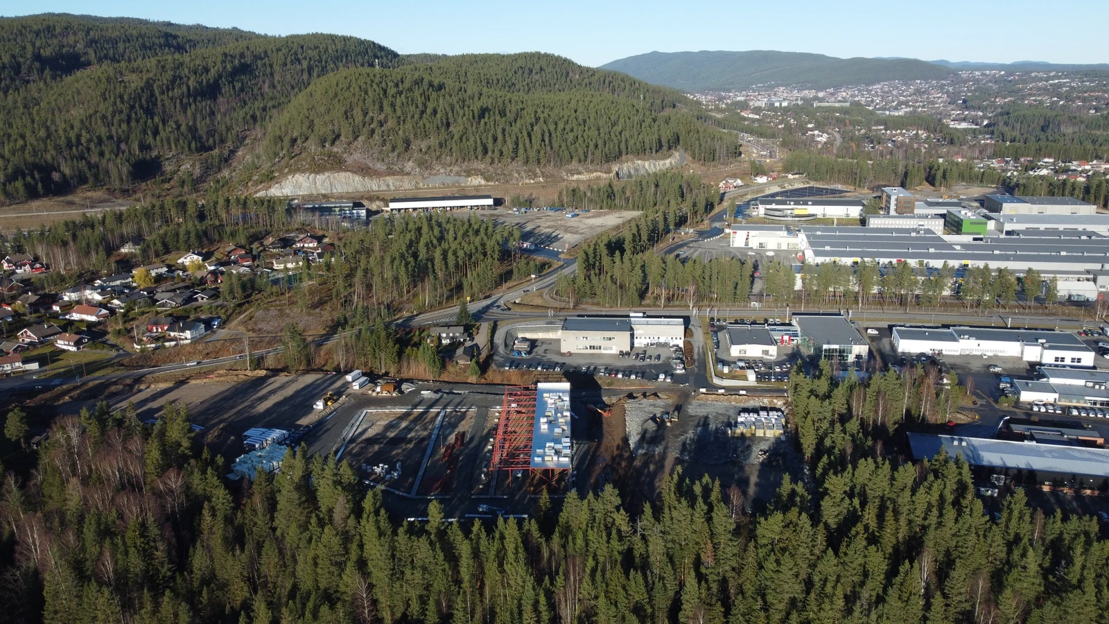 God profilering mot Riksvei 40 og nærhet til nye E134. Galleribilde