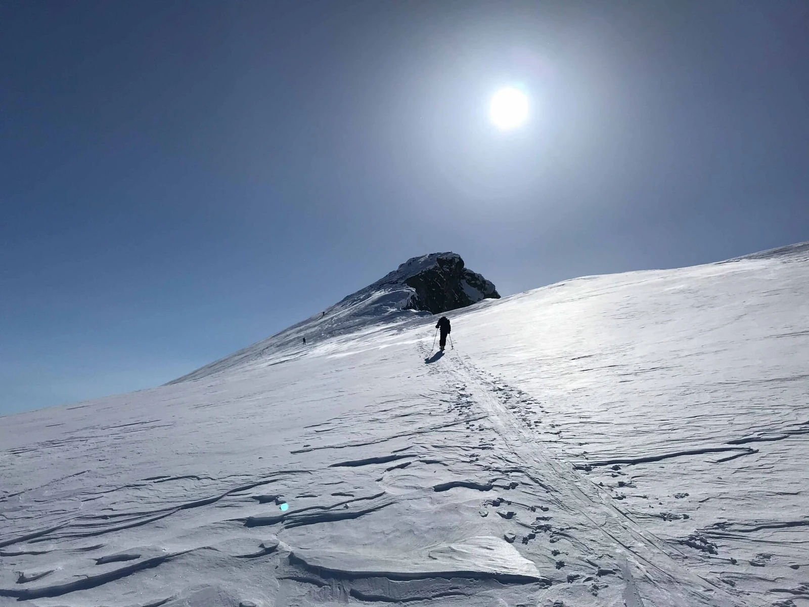 Snart på toppen! En fantastisk nedkjøring venter! Galleribilde