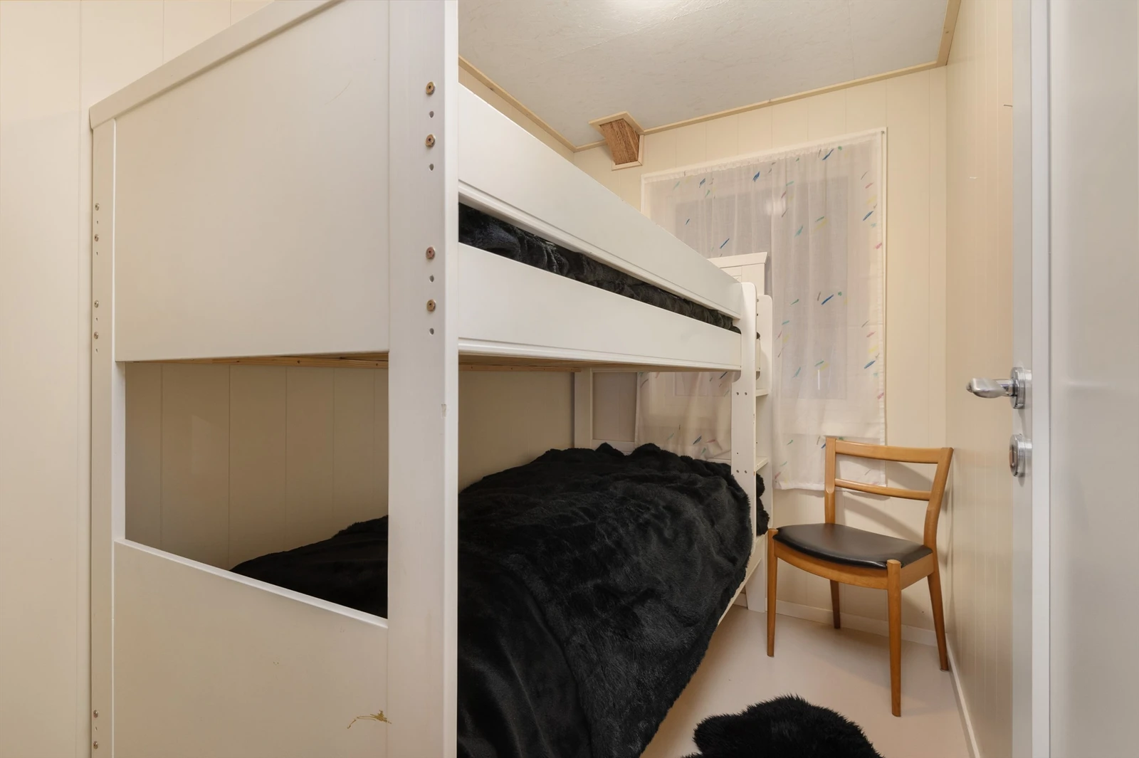 Soverom i 2. etasje; 4 kvm. Galleribilde