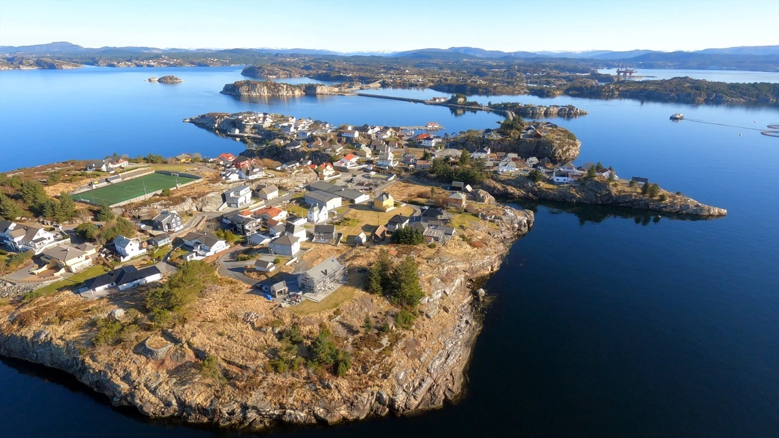 Fint oversiktsbilde over Ramsøy Galleribilde