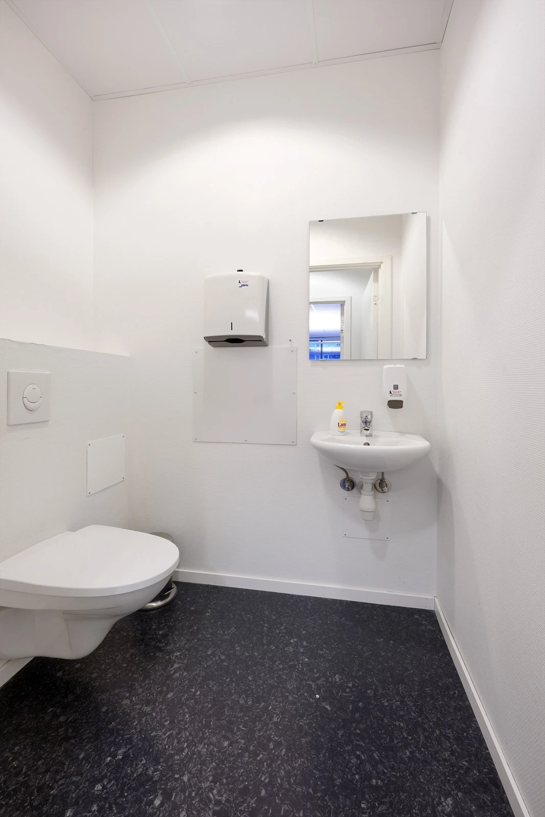 014_.jpg Galleribilde