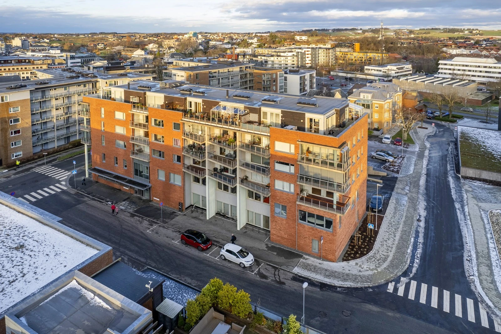 018_.jpg Galleribilde