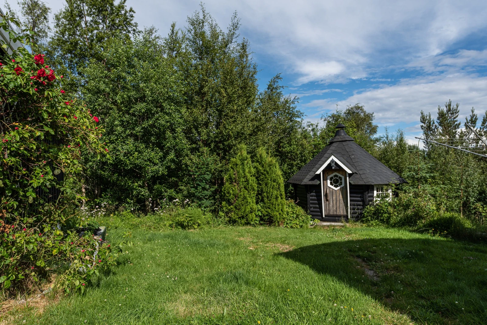 Grillhus Galleribilde