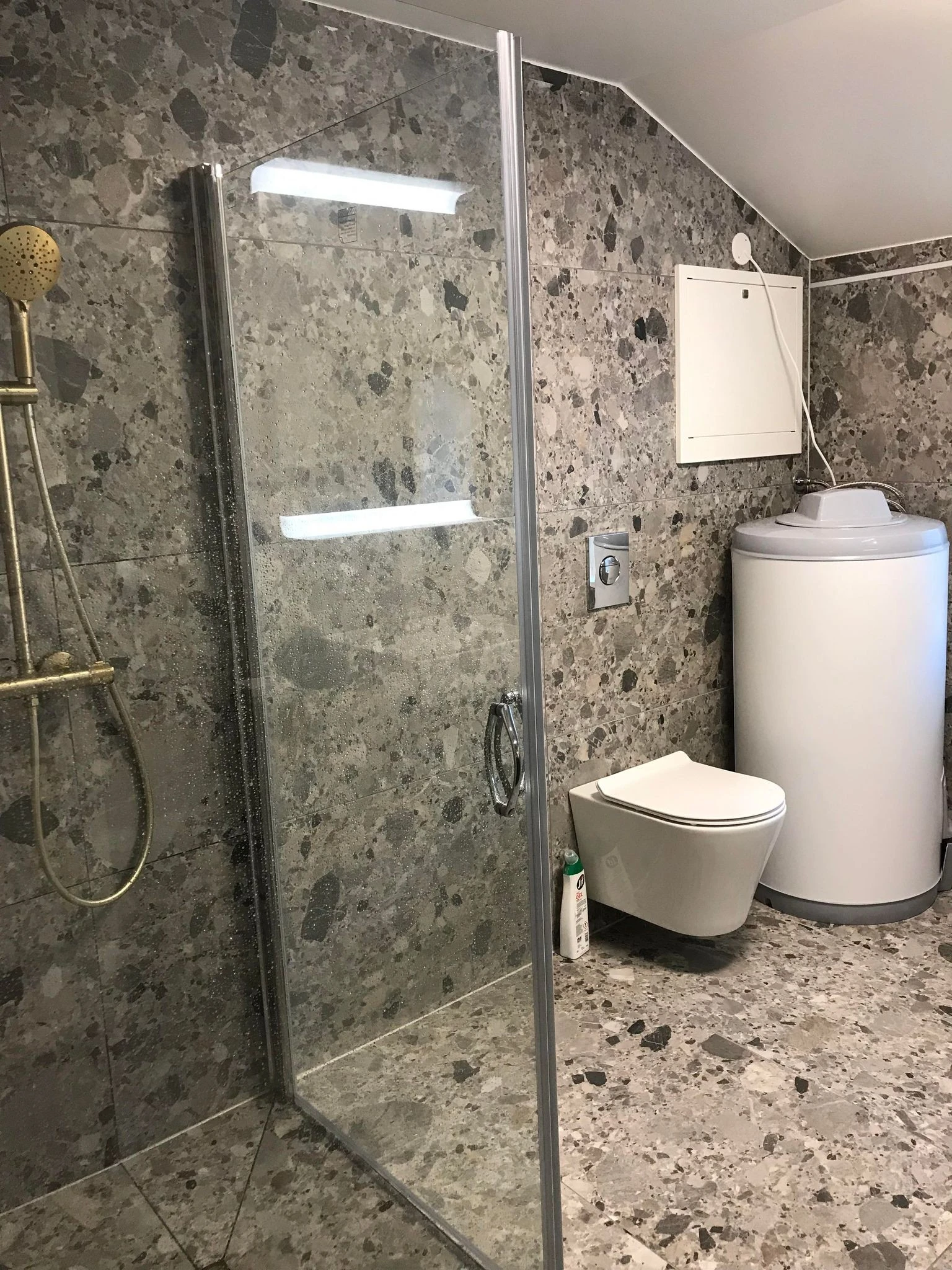 bathroom 1 Galleribilde