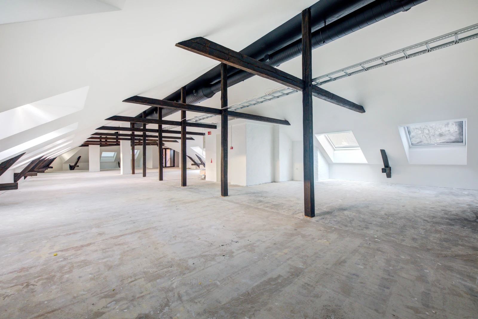 Lokalene "as is". Mulig å skreddersy etter behov Galleribilde