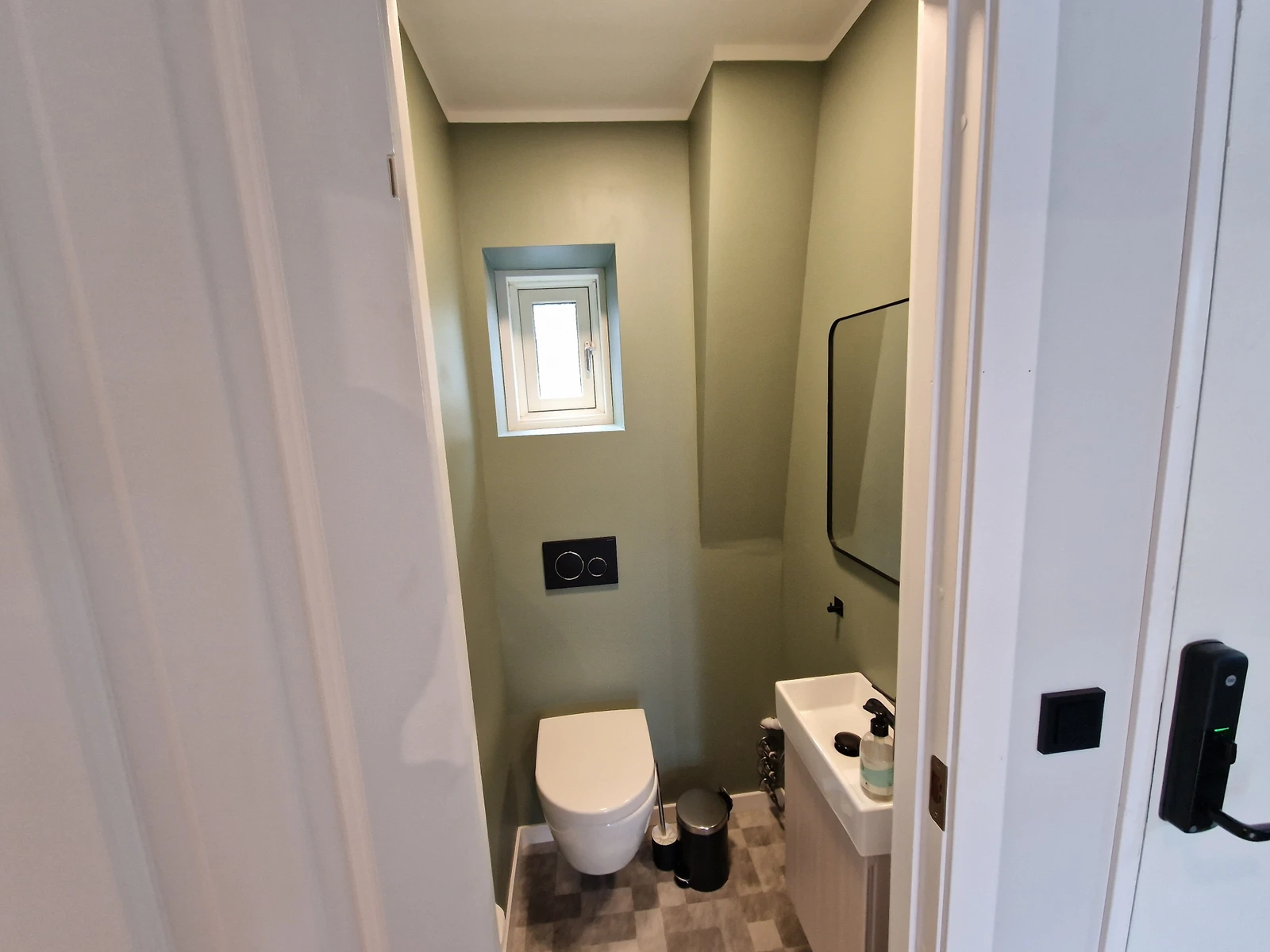 Nyoppussett toallettrom Galleribilde