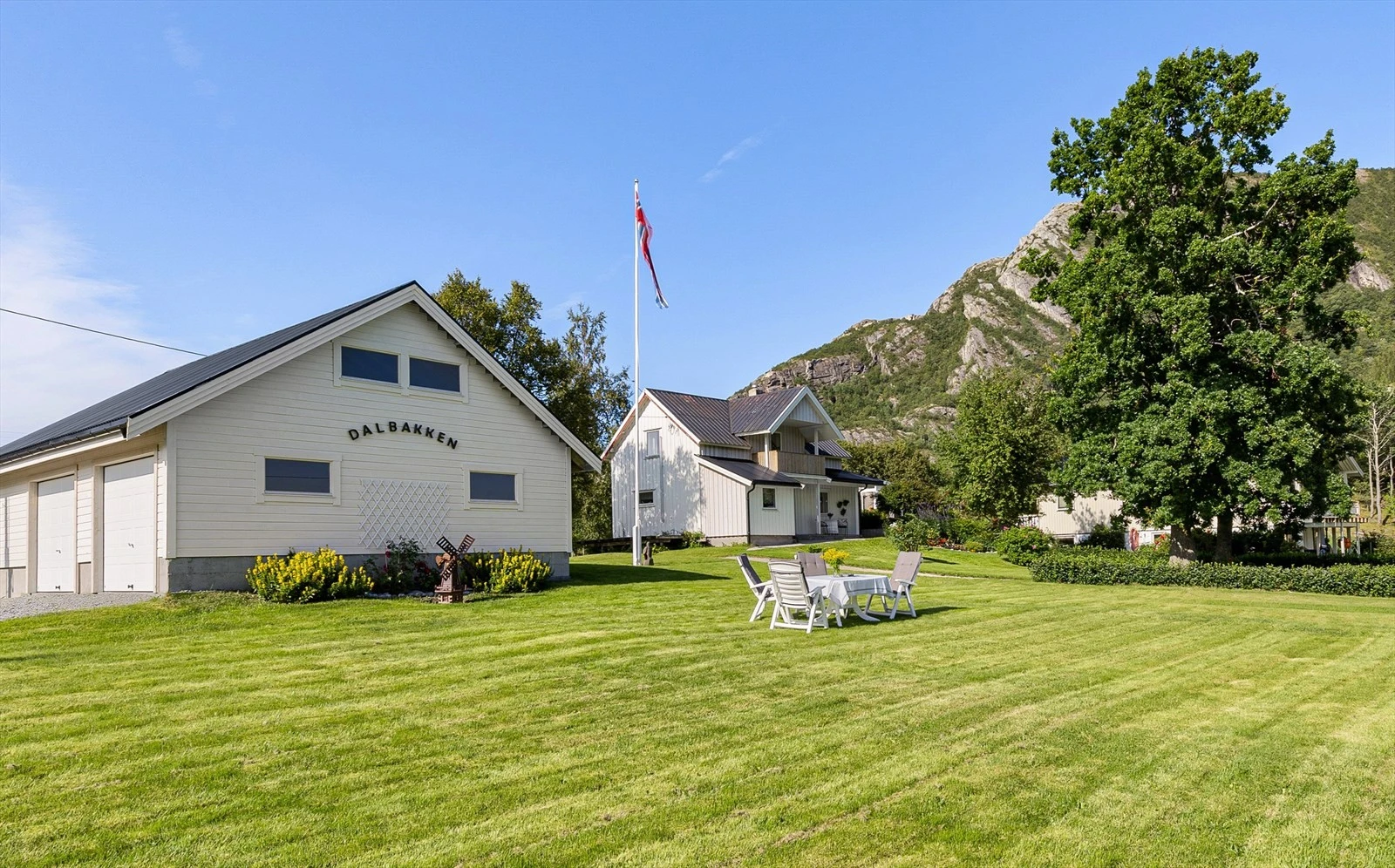 Velkommen til vakre Meløysundveien 644 Galleribilde