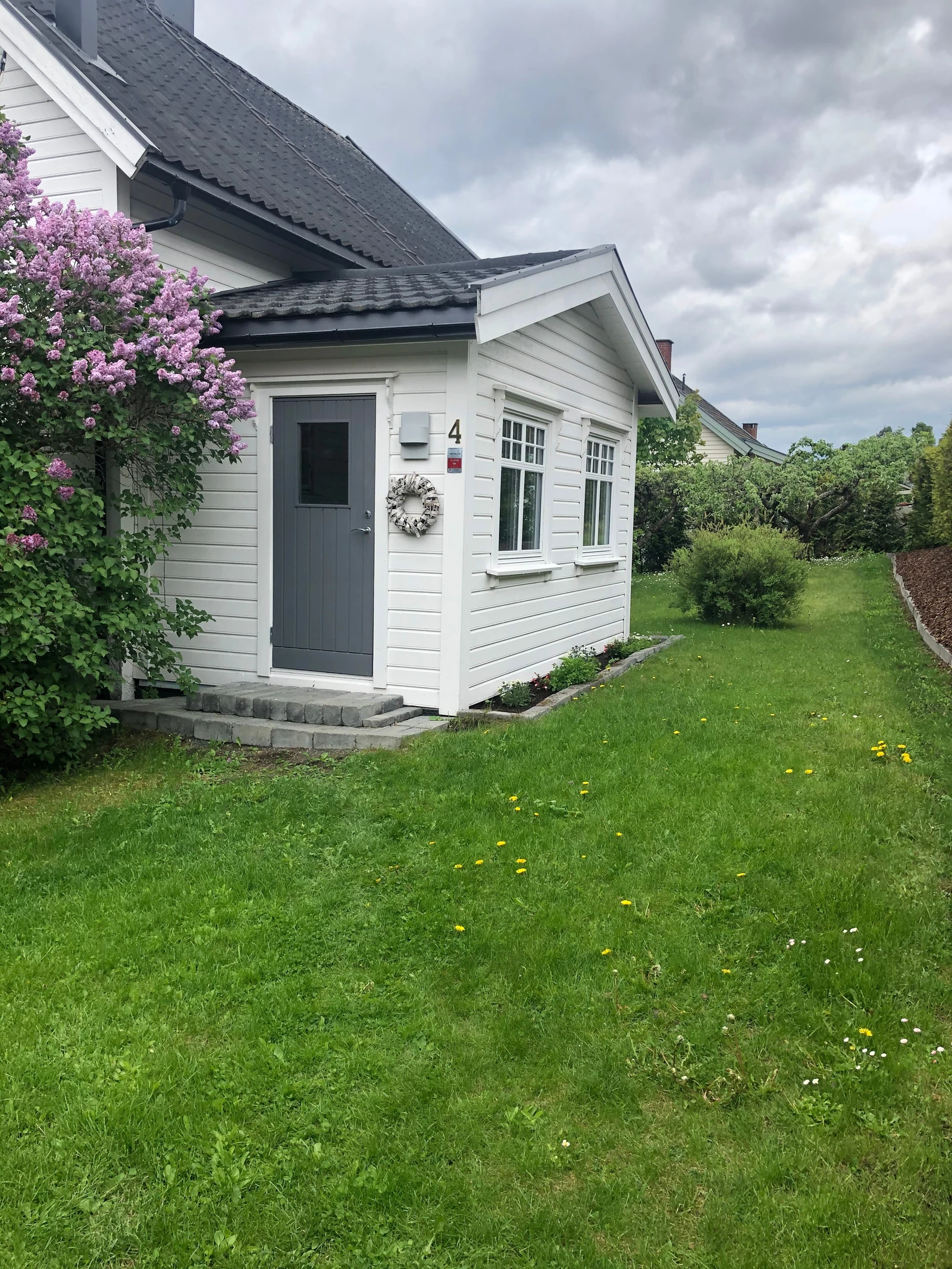 Inngangsparti Galleribilde