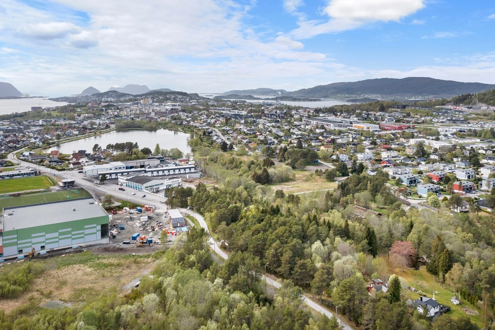 Velkommen til Vasstrandvegen 85 - Presentert av Notar v/Espen Johansen Galleribilde