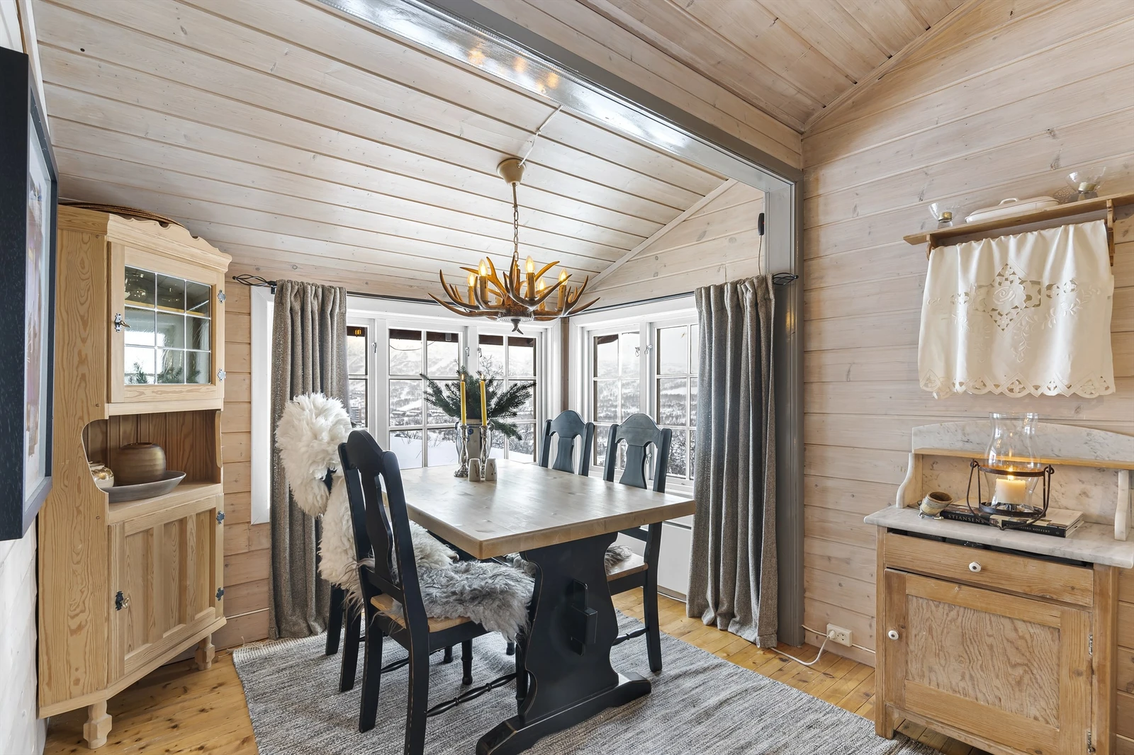 Flott utsikt fra spiseplassen. Galleribilde