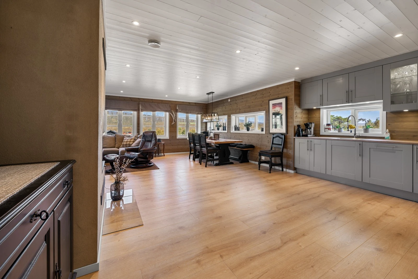 278189_DSC09341 Galleribilde