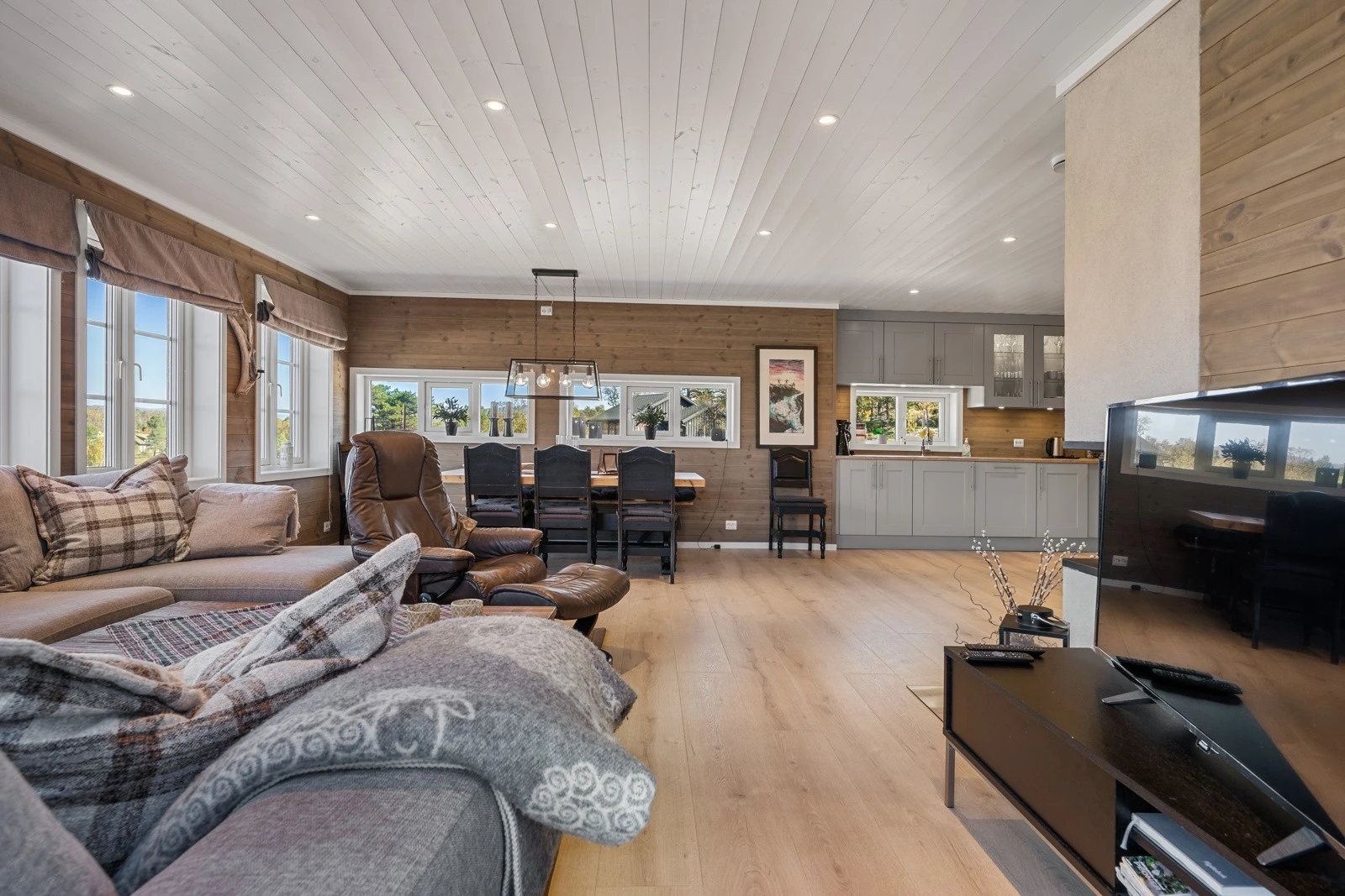 278189_DSC09406 Galleribilde