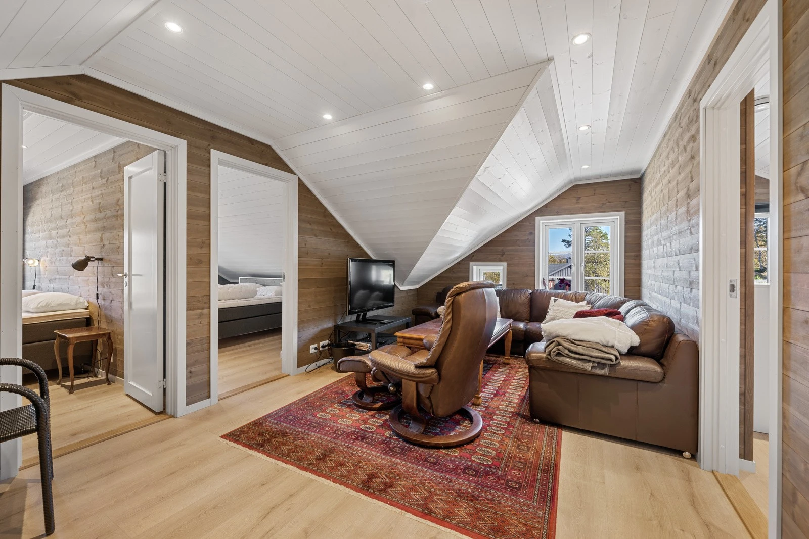 278189_DSC09441 Galleribilde