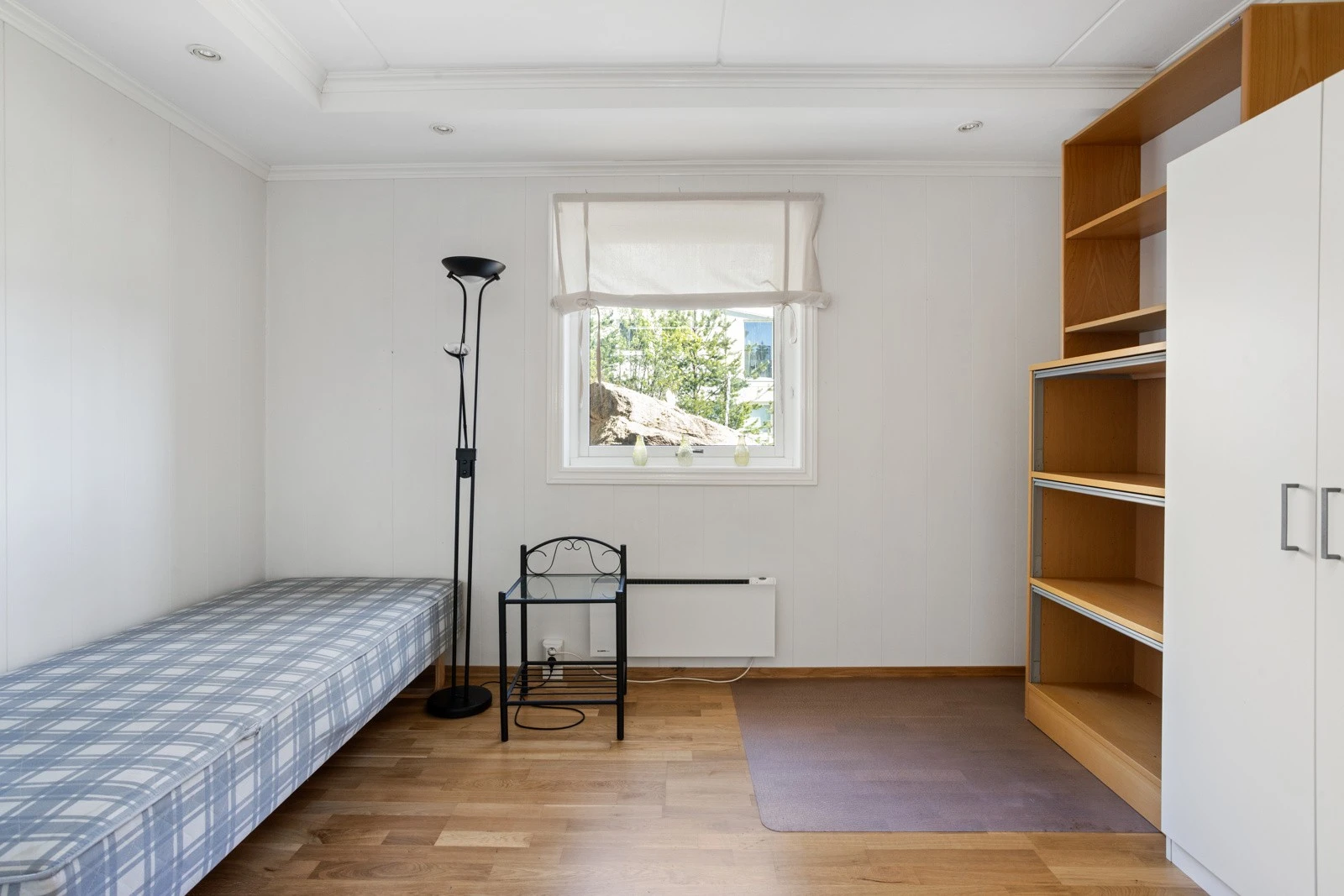 Soverom 4 (det 4. soverommet er tatt en del av stuen og er ikke byggesøkt eller godkjent i kommunen) Galleribilde