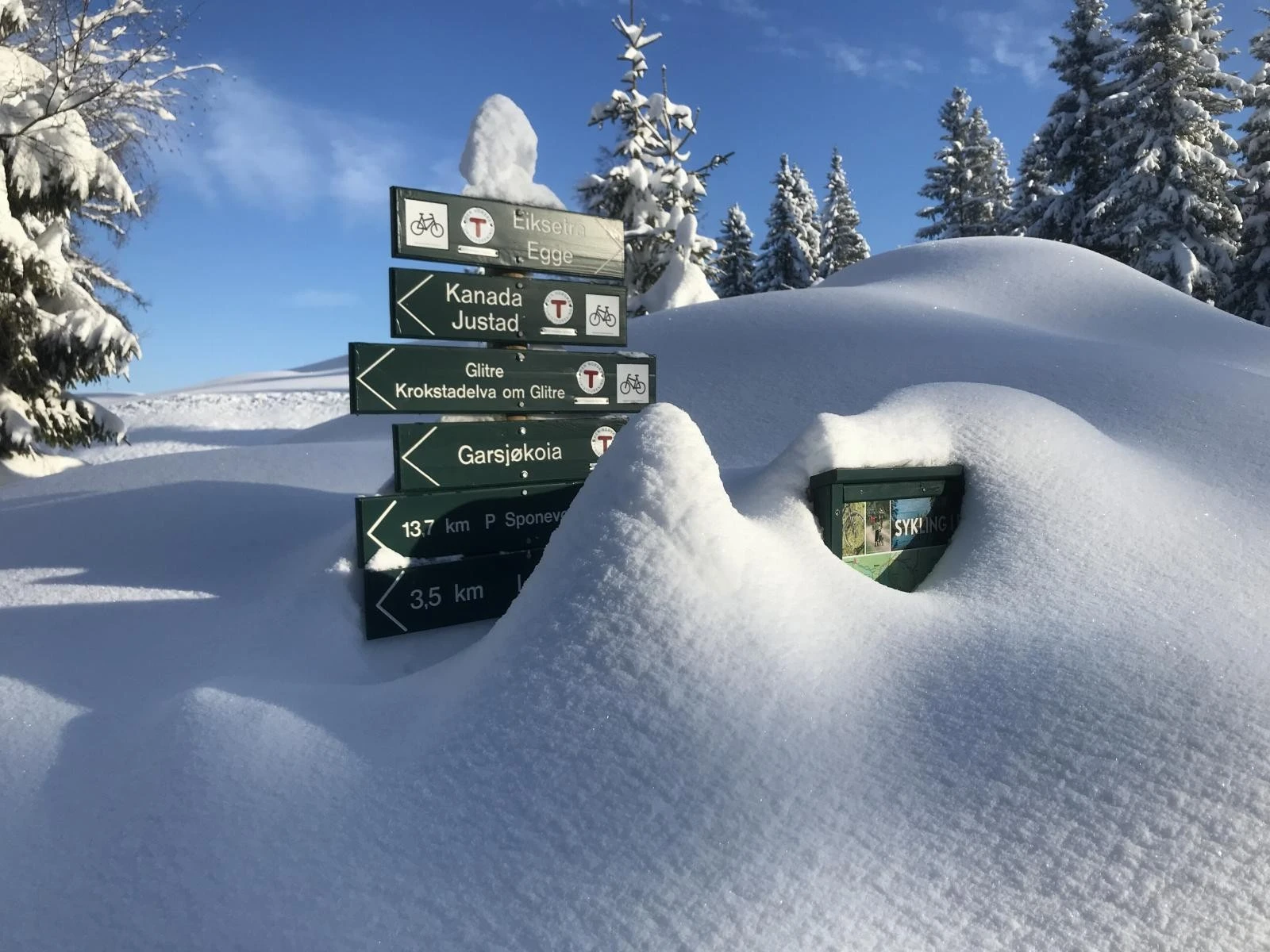 Tett på flott turterreng og milevis med oppkjørte skiløyper Galleribilde