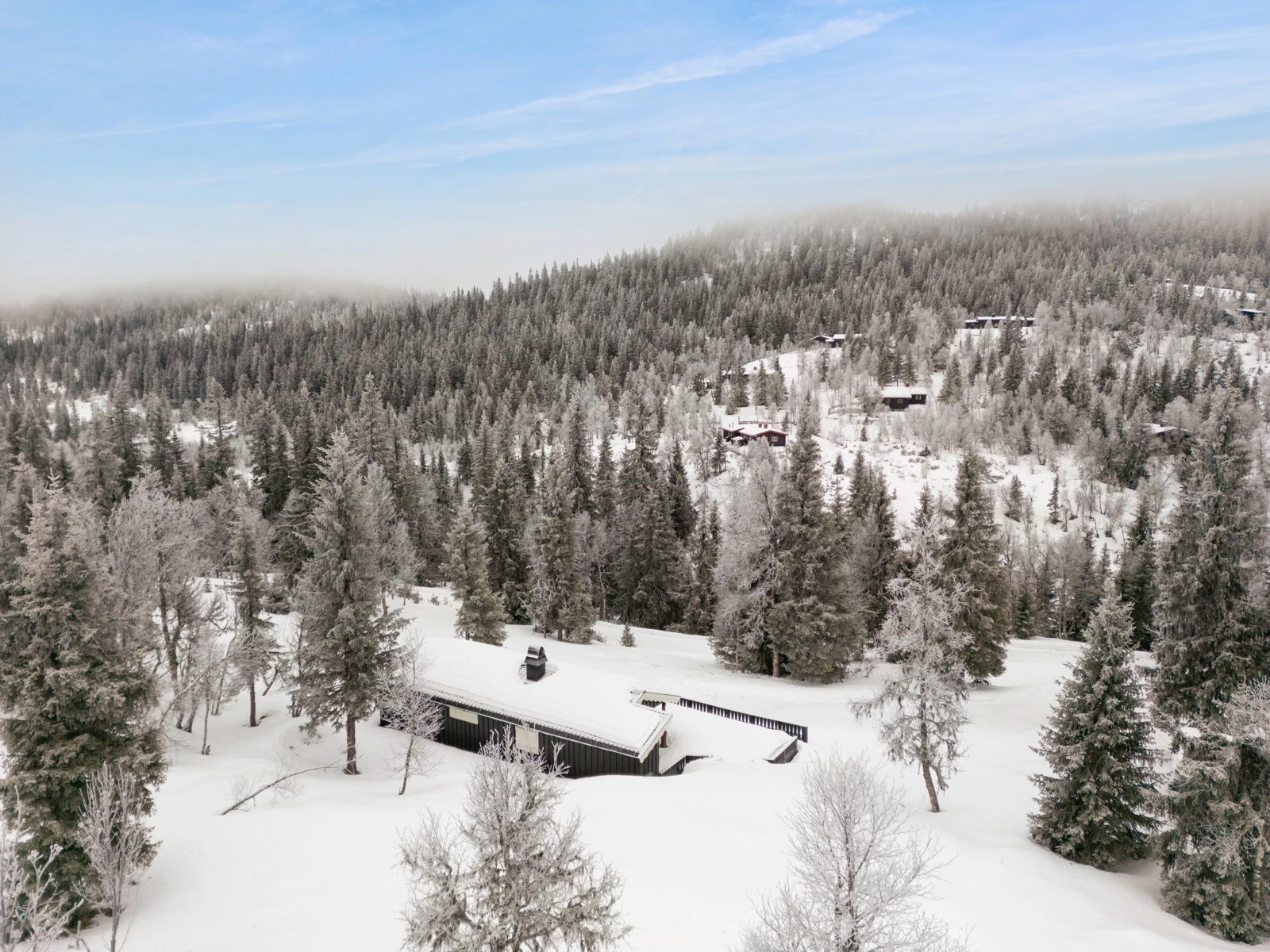 Hytta er uten innlagt vann og strøm, vann medbringes Galleribilde