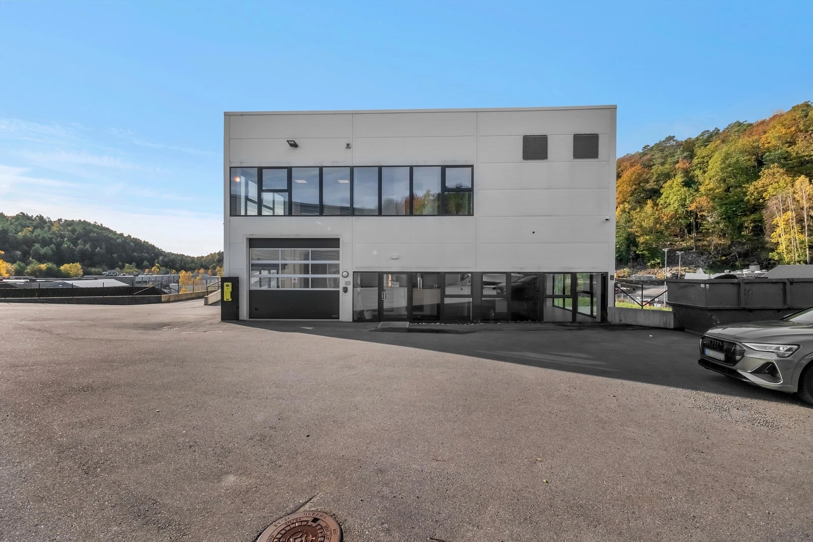 Inngangsparti 2 etasje Galleribilde