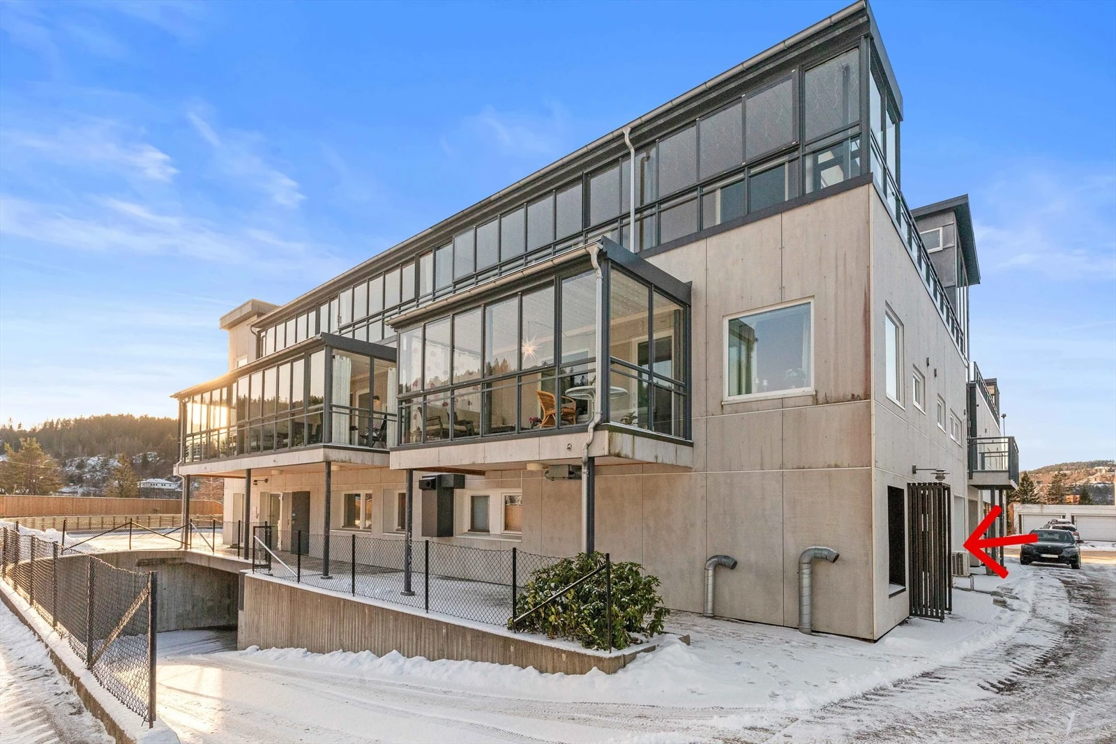 Sørmegleren næring har gleden av å presentere for salg en næringsseksjon med forretning/kontor i Vennesla sentrum. Galleribilde