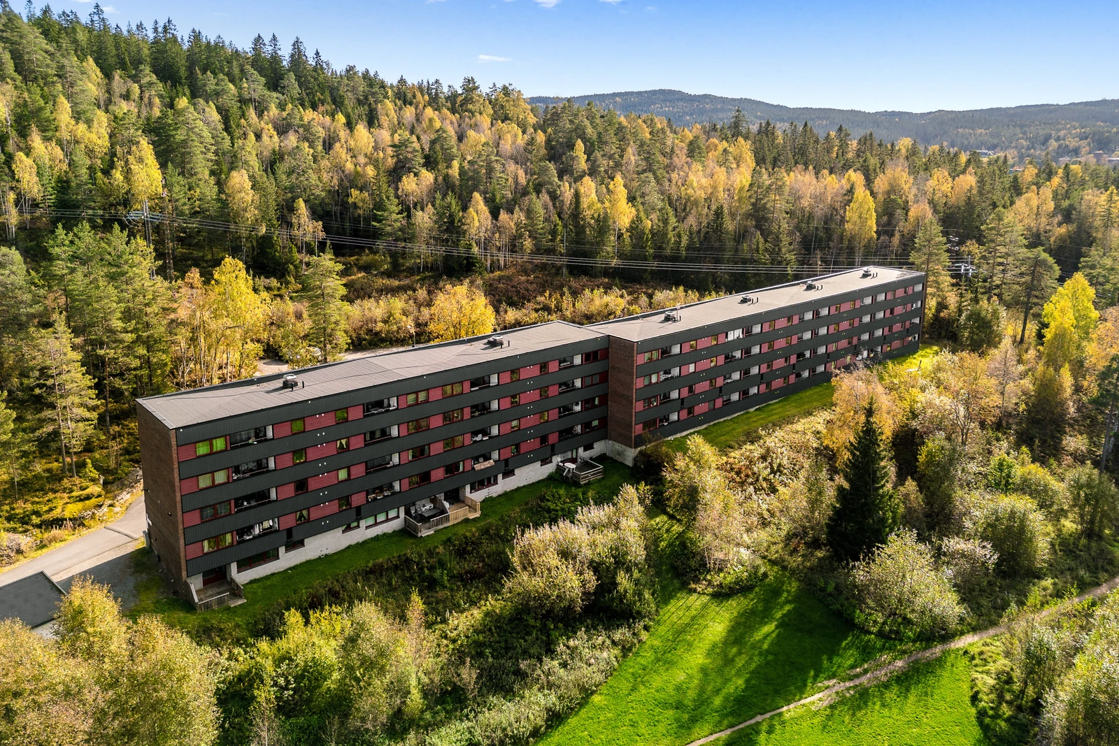 Slottsberget 59-69. Leilighetsbygg med 52 boenheter. Foto: Fredrik Hansson / Malling & Co Galleribilde