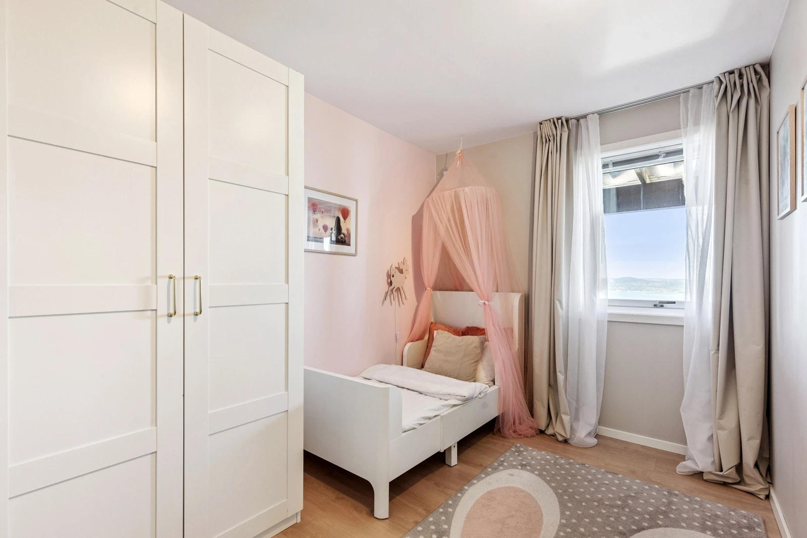 Soverom Galleribilde