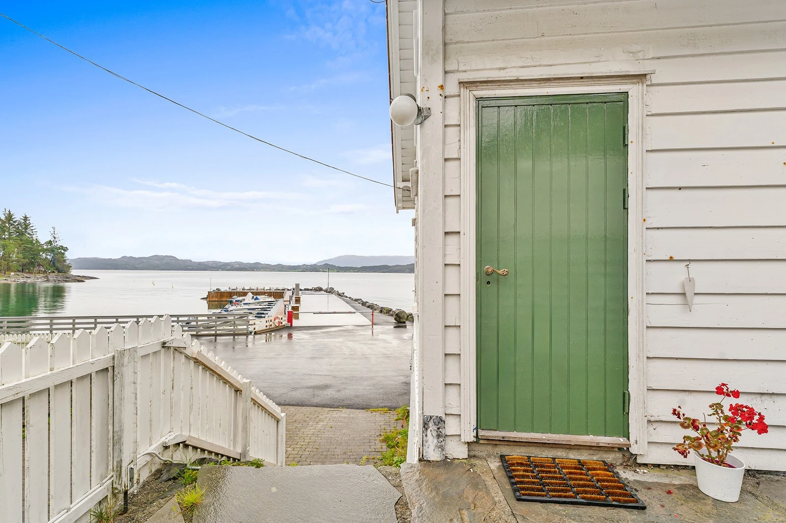 Inngang anneks. Galleribilde