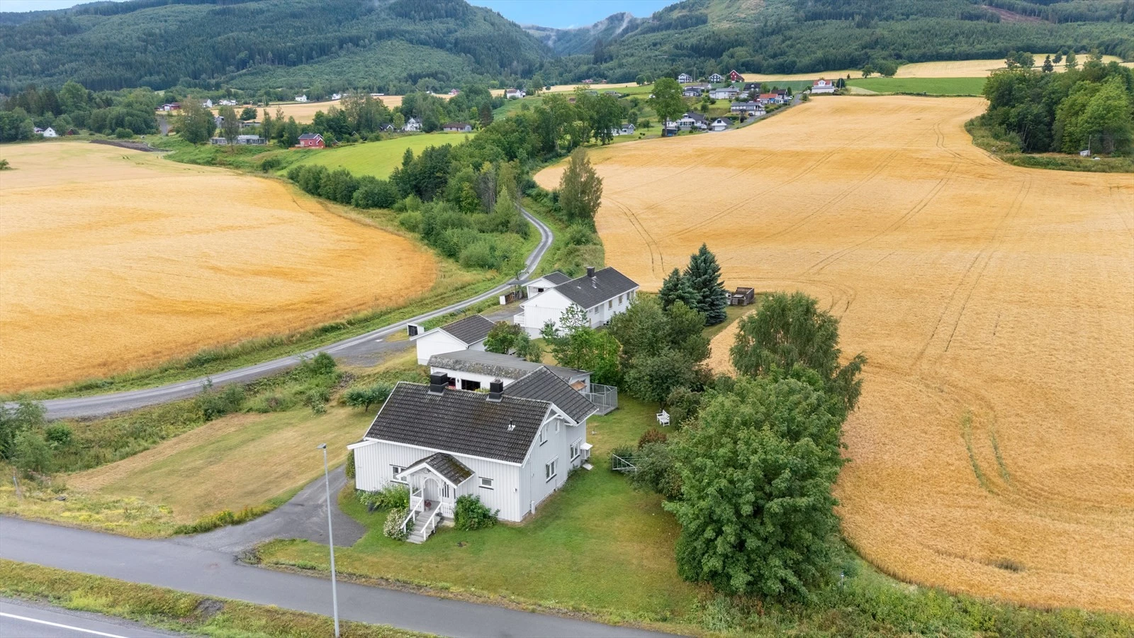 Landlig og koselige omgivelser Galleribilde