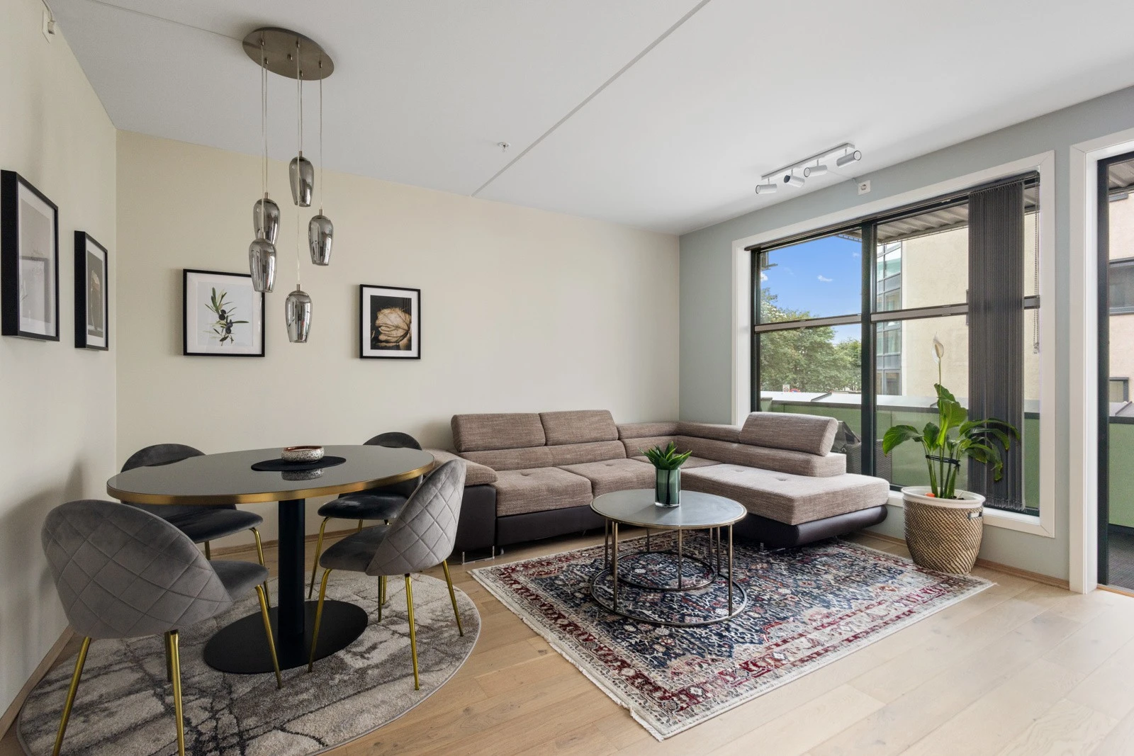 Velkommen til Engene 45! Galleribilde