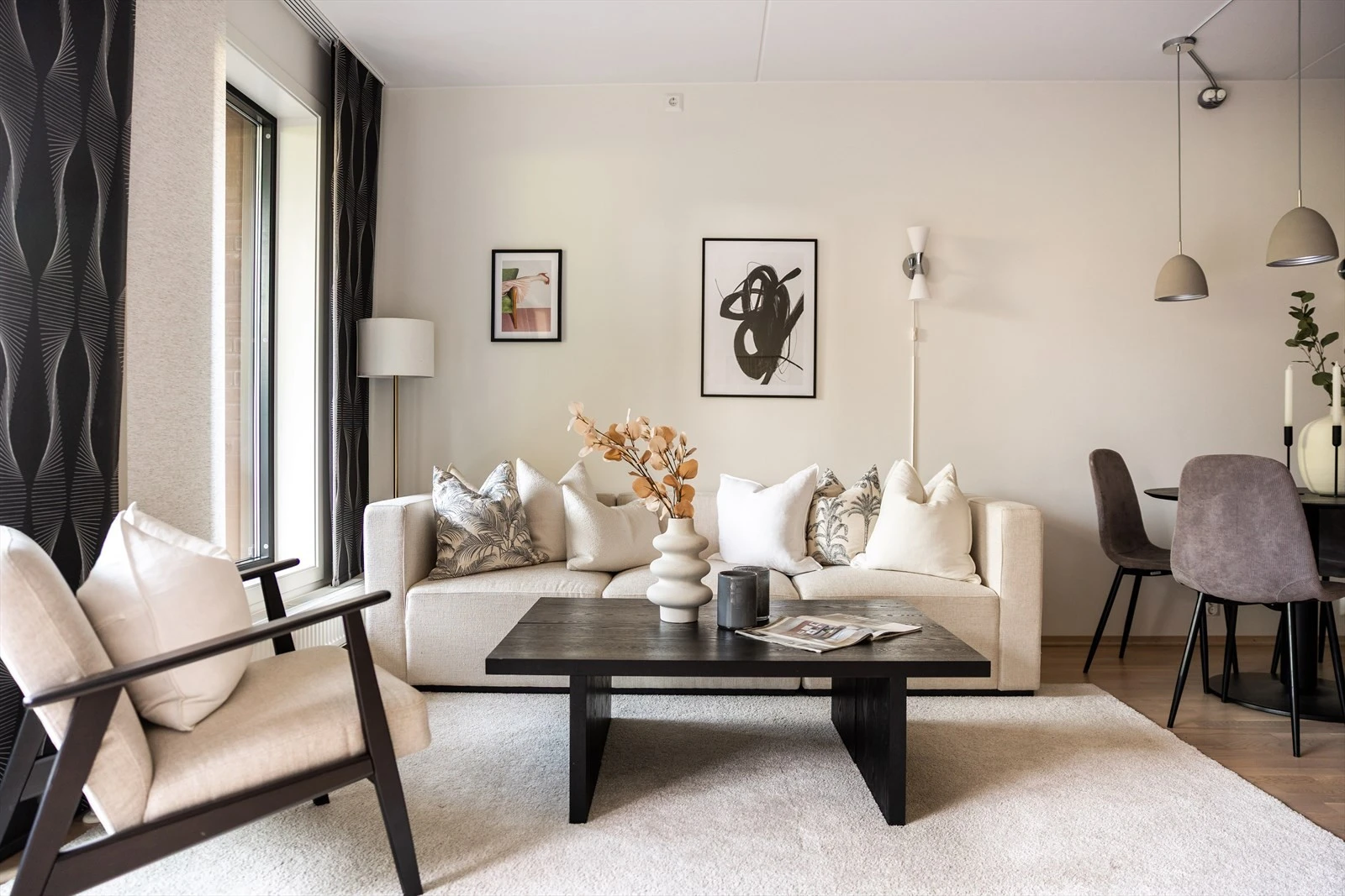 Felles oppvarming via lavtbyggende radiatorer Galleribilde