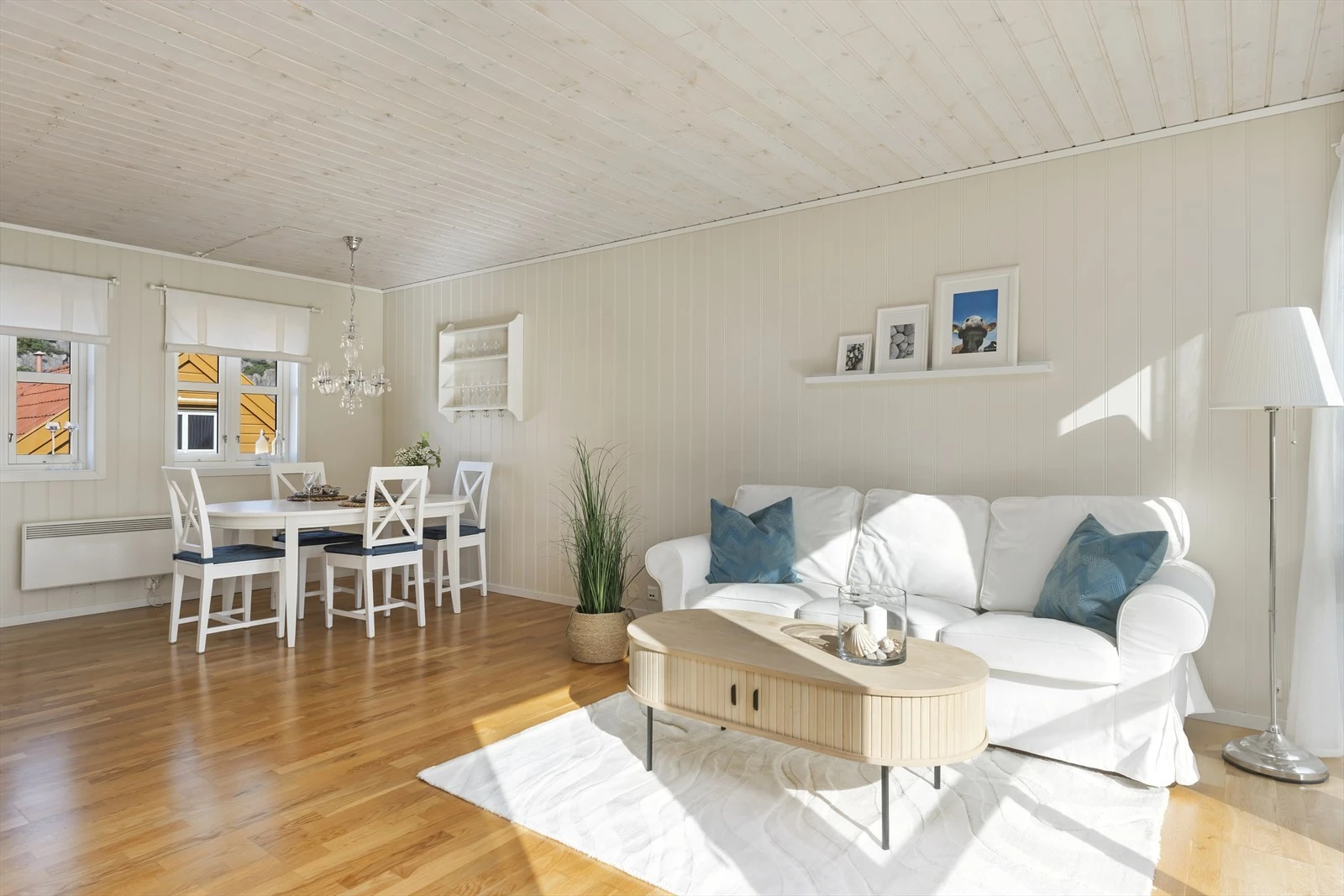 Her kan man nyte rolige feriedager i ekte Sørlandsidyll sammen med familie og venner. Galleribilde