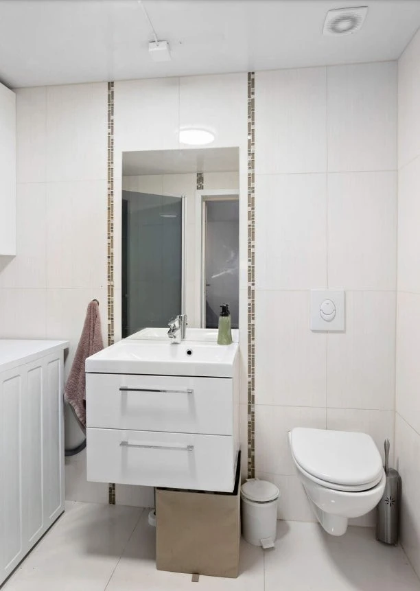 Hybel bad Galleribilde