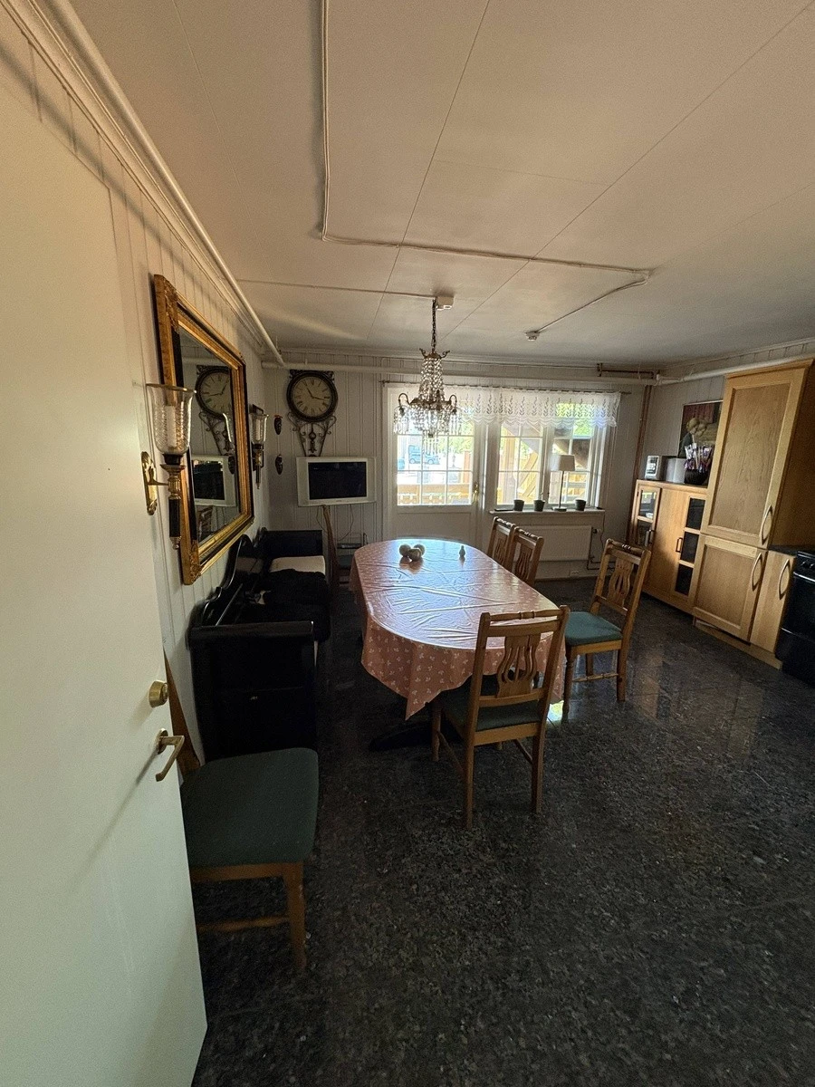 Komplett kjøkken, alt utstyr medfølger Galleribilde