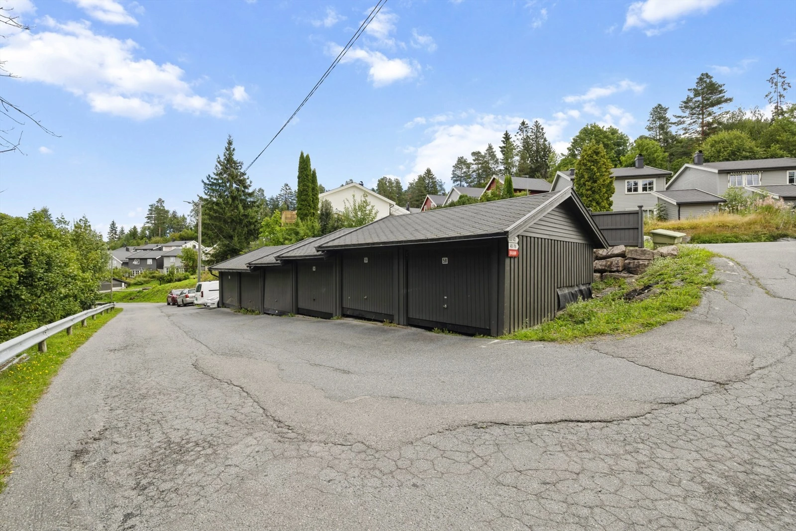 Garasjeplass i fellesrekke