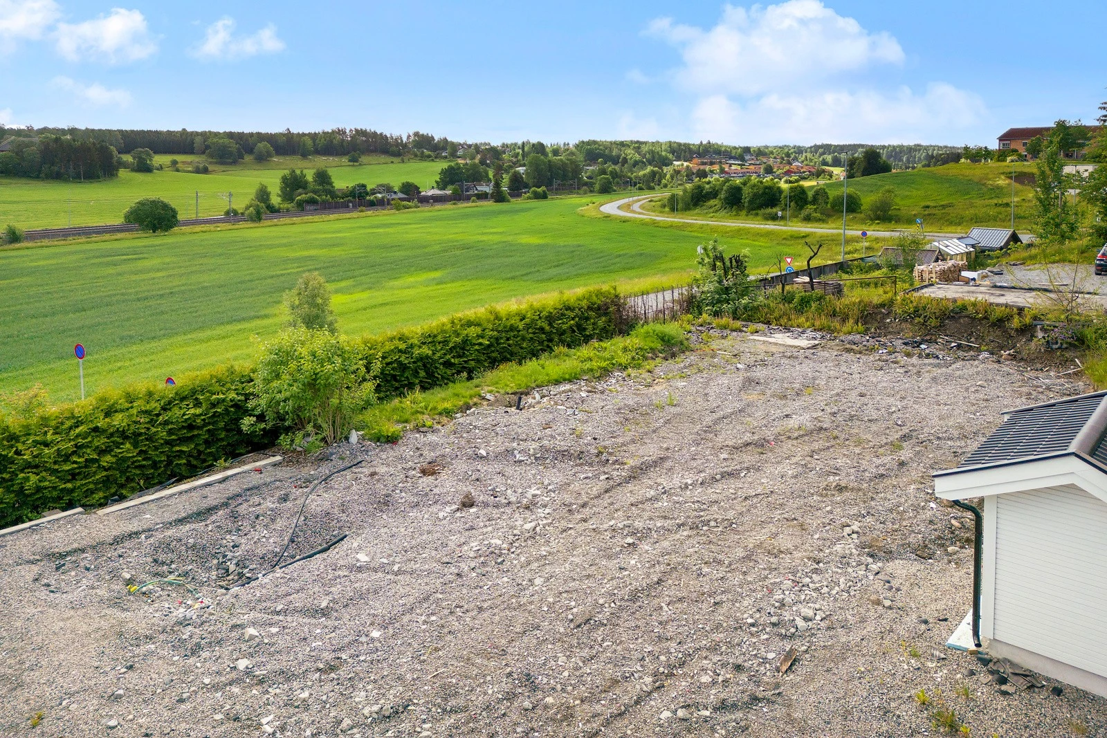 Flat tomt Galleribilde