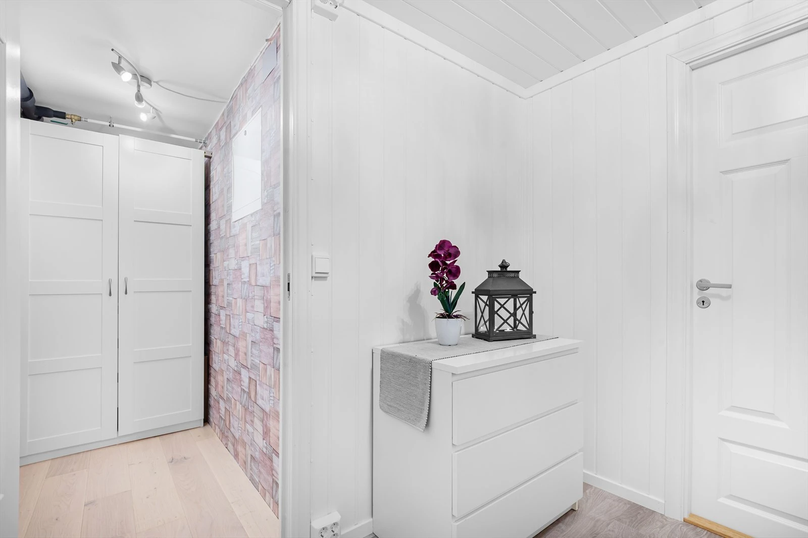 Sovealkove u.etg + bod Galleribilde