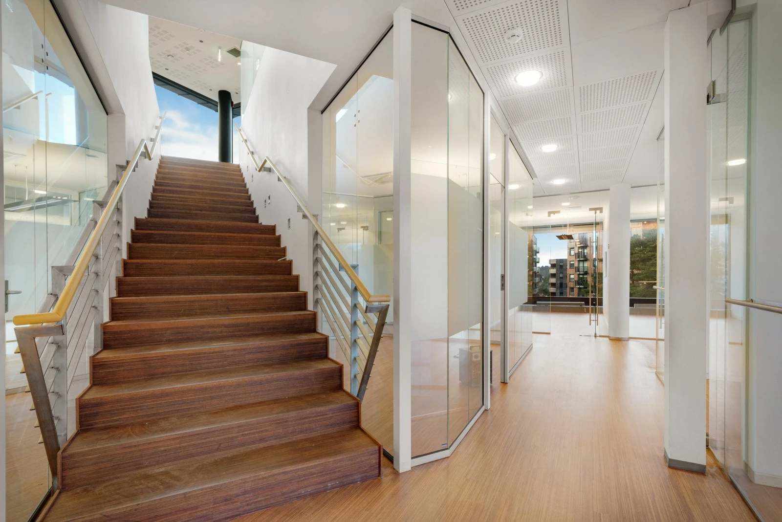 Trapp opp til styrerommet Galleribilde